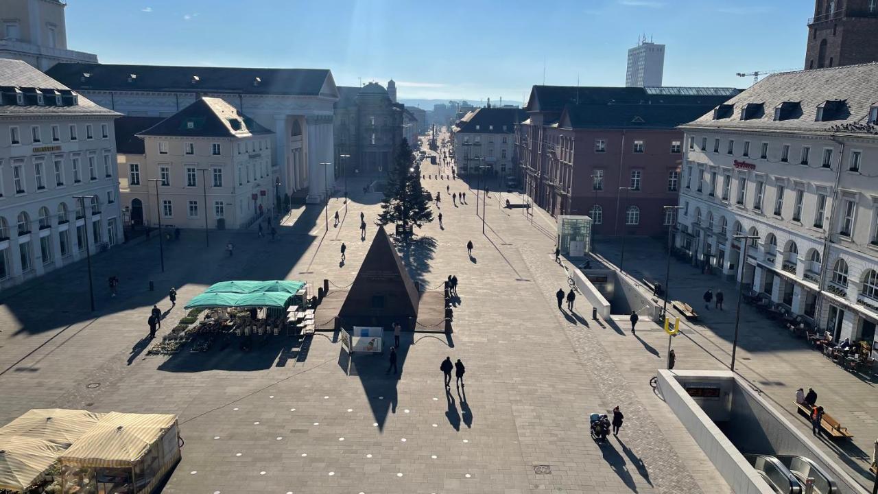 Hotel Am Markt Karlsruhe Bagian luar foto