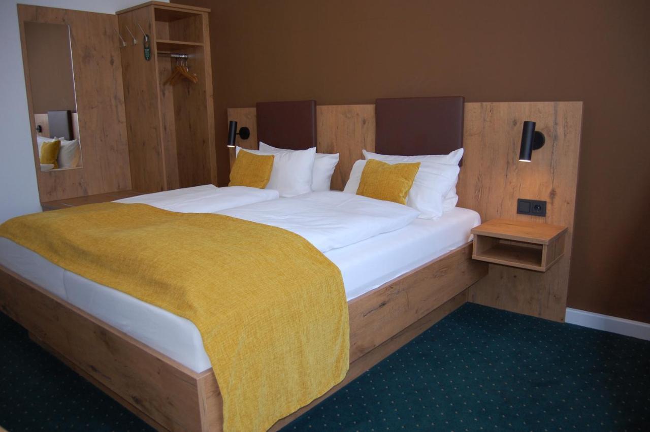 Hotel Am Markt Karlsruhe Bagian luar foto